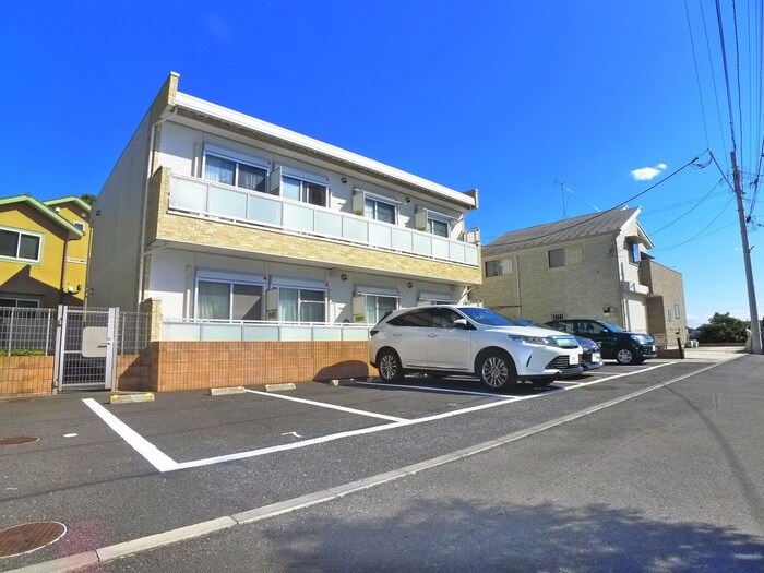 リブリ・アザレアの物件外観写真