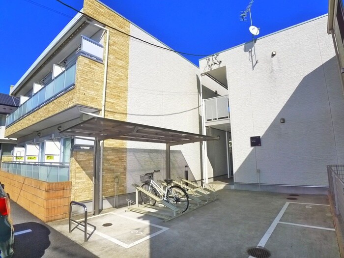 リブリ・アザレアの物件外観写真