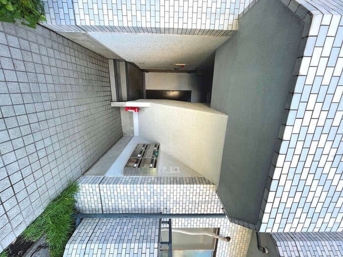 テラスフロ－ラⅢの物件外観写真