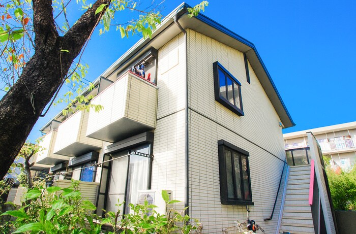 サンモ－ルコ－トの物件外観写真