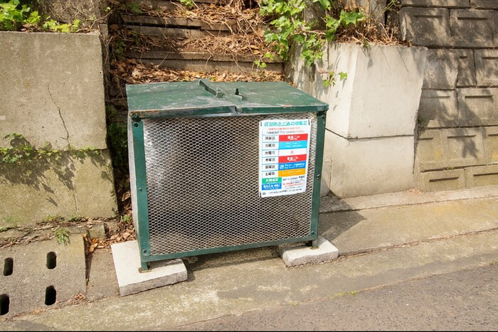 サンモ－ルコ－トの物件外観写真