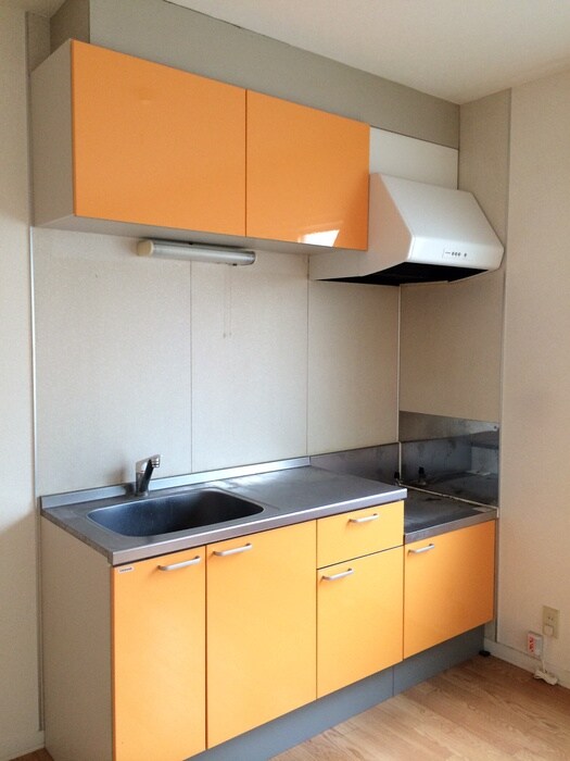 ルミエ－ルＫ－Ⅳの物件内観写真