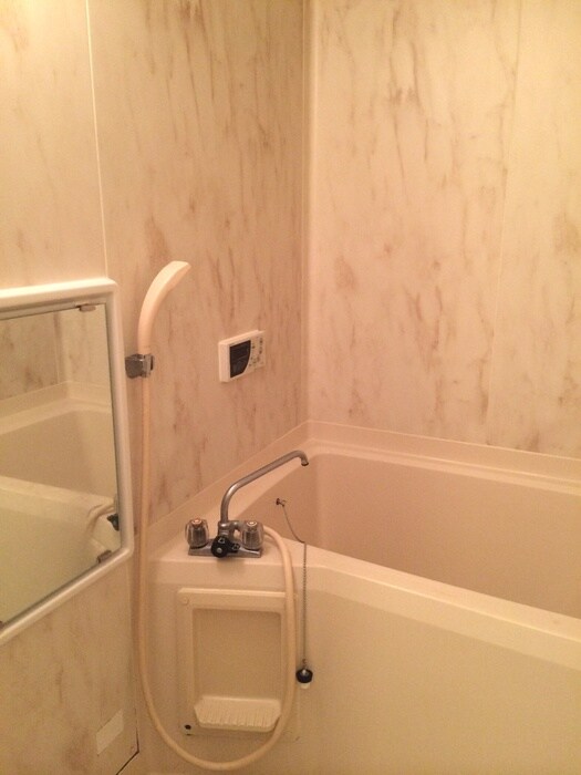 ルミエ－ルＫ－Ⅳの物件内観写真