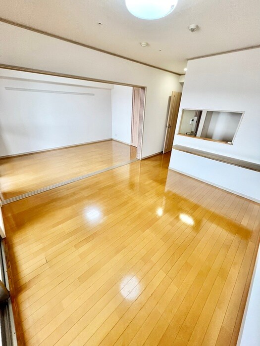 ラ・ク－ルさいたまの物件内観写真