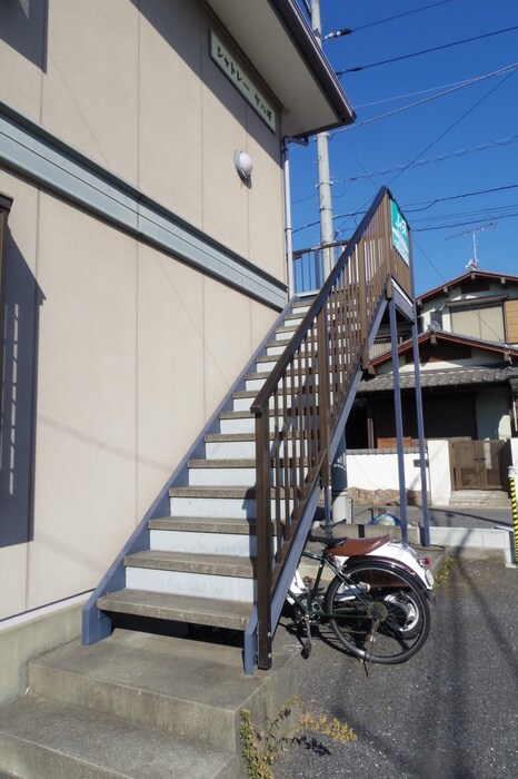 シャトレーヤハギの物件外観写真