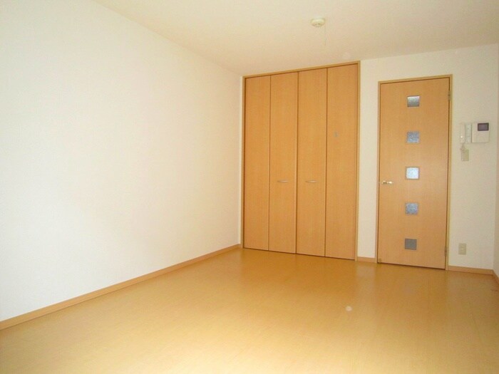 ソレ－ユ・トレビナの物件内観写真