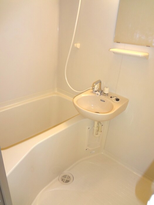 トリコロ－ル・ベルデの物件内観写真