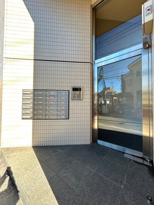 ジェルメの物件外観写真