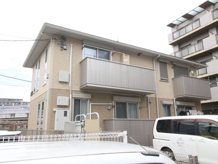 サンシャイン青葉の物件外観写真