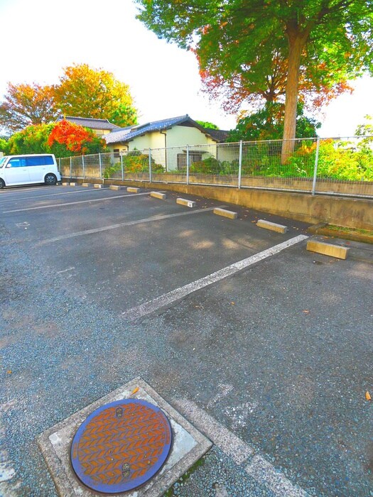 ＩＶＹ ＧＡＲＤＥＮの物件外観写真