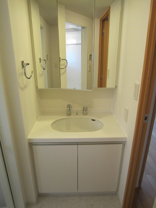 レジディア御茶ノ水の物件内観写真