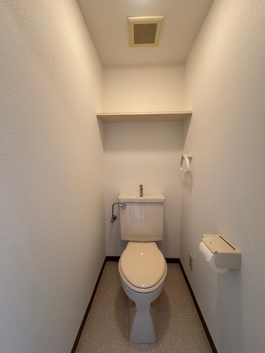 メゾンカワベの物件内観写真