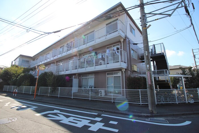 エントピアハウスの物件外観写真