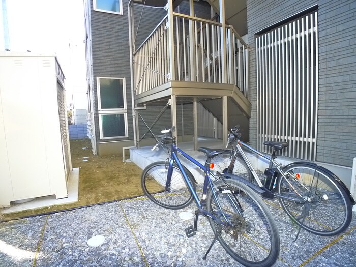 エキューム登戸の物件外観写真