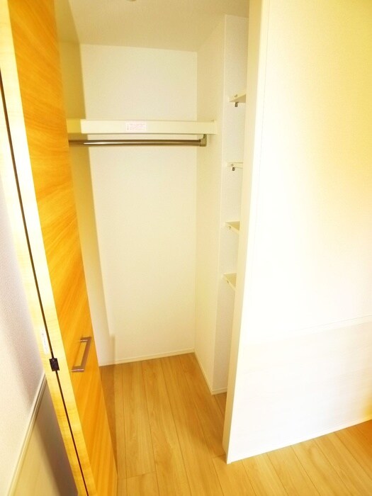 ラインハットの物件内観写真