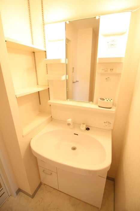 ガ－デンコ－ト浦和東の物件内観写真