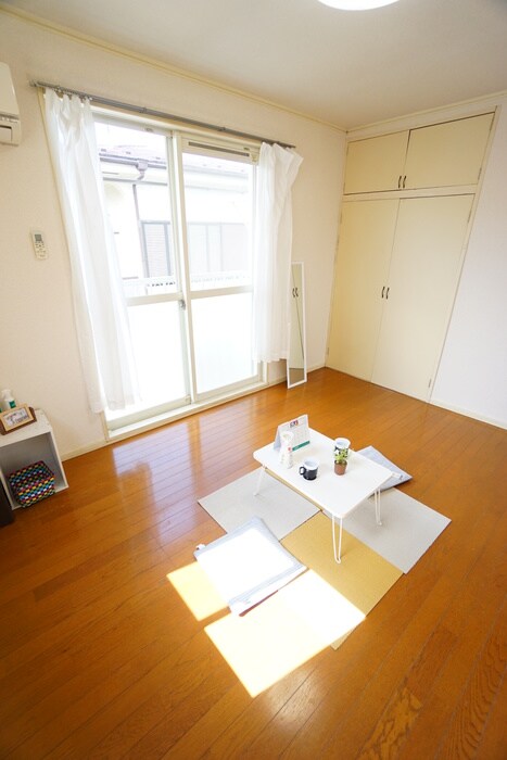 オックスフォ－ドタウンＥの物件内観写真