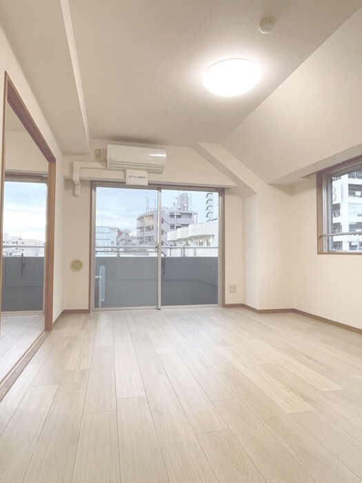 エスティメゾン妙典の物件内観写真