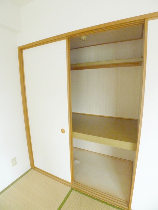 エスティメゾン妙典の物件内観写真