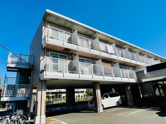 プリモタウンの物件外観写真