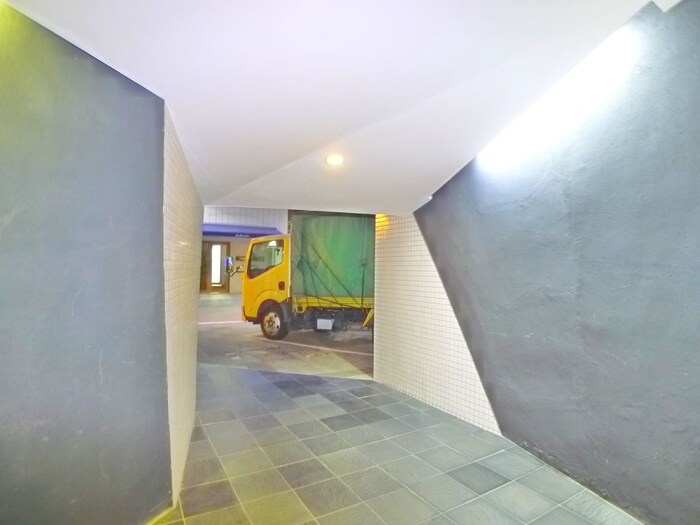 レオーネ金町(404)の物件外観写真