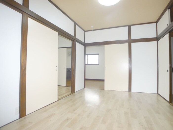 川井ハイムの物件内観写真