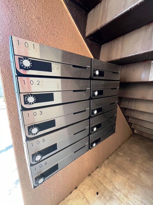 ベルポ－ト八幡山の物件外観写真