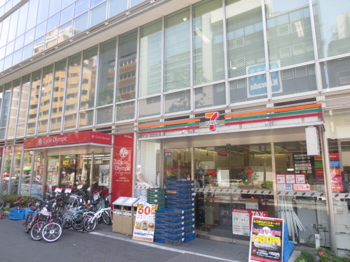 ラクアスレジデンス東新宿の物件外観写真