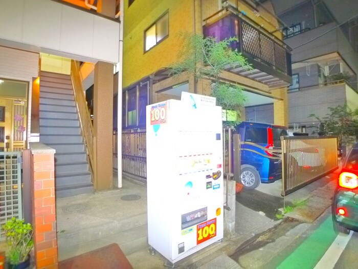 メゾン半谷の物件外観写真