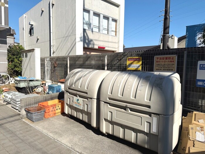 エル・スプランドゥ－ルの物件外観写真