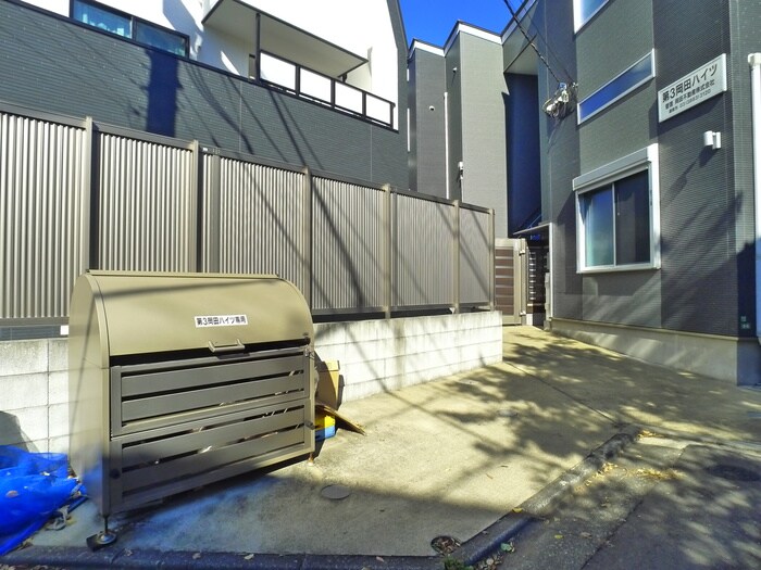 第3岡田ハイツの物件外観写真