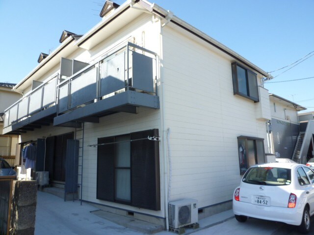 グロリア三保ハイツの物件外観写真