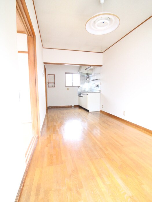 グロリア三保ハイツの物件内観写真