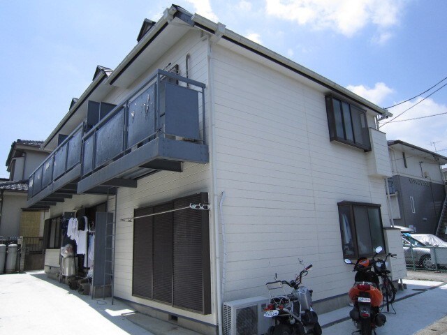 グロリア三保ハイツの物件外観写真