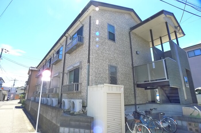 ピュアボナ－ル新堀の物件外観写真