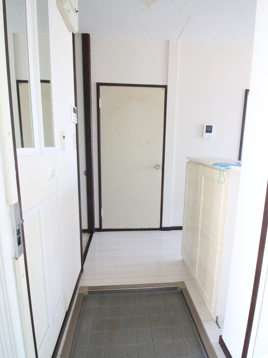 フラット鷺沼の物件内観写真