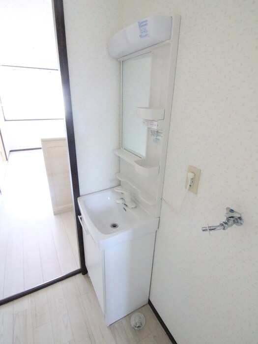 フラット鷺沼の物件内観写真