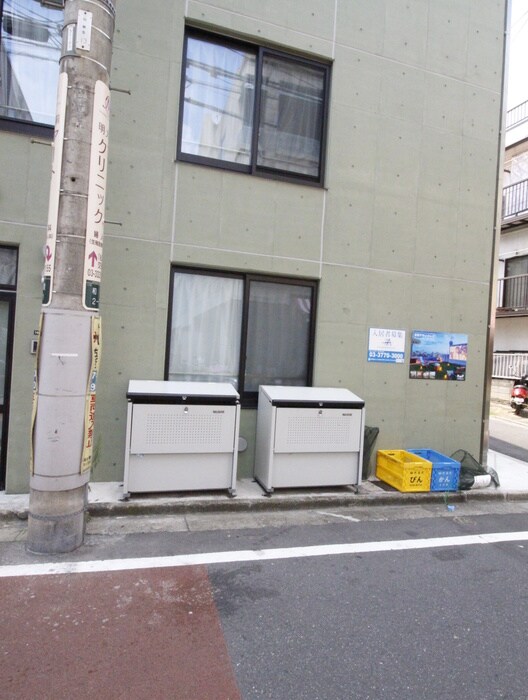 ＲＯＯＦ明大前の物件外観写真