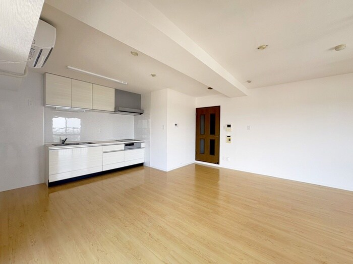 オ－シャンビュ－壱番館の物件内観写真