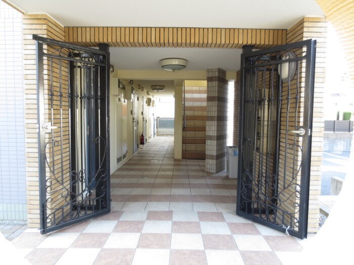 イルリモ－ネの物件外観写真