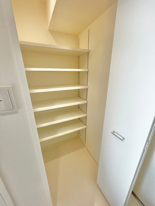 コンフォリア・リヴ巣鴨の物件内観写真