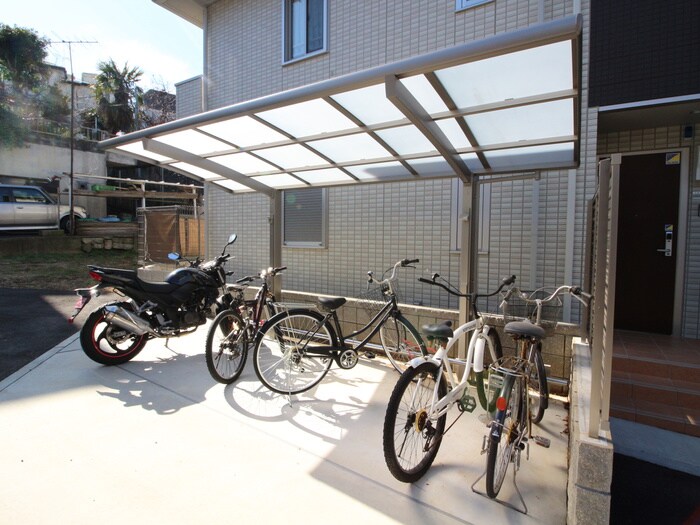 アンソレイエの物件外観写真