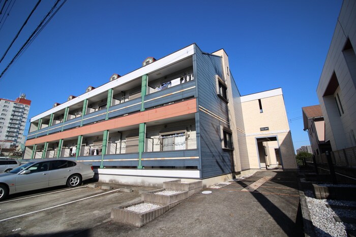 アヴェニ－ル湘南Ｉの物件外観写真