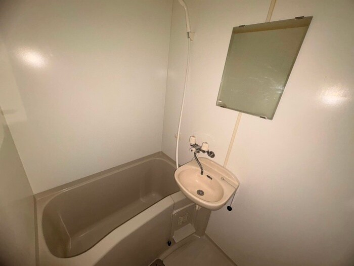 アヴェニ－ル湘南Ｉの物件内観写真