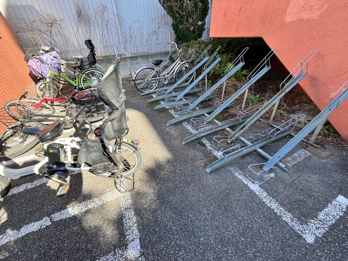 ロジュマン松本の物件外観写真