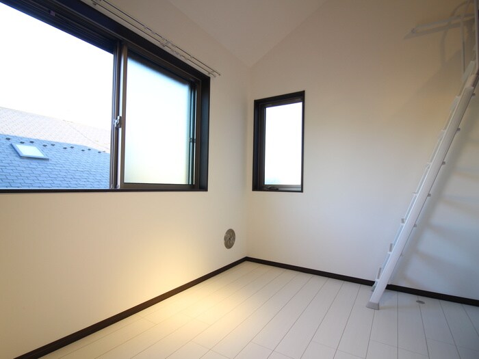 レイディアンス東山田の物件内観写真