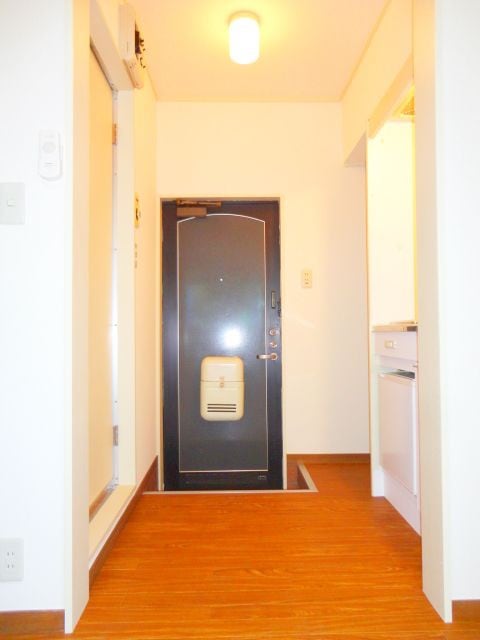 サンフラワー仲町ハイツの物件内観写真