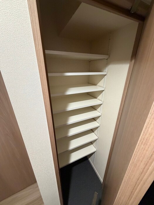 ﾌﾟﾚｻﾝｽﾌﾞﾙｰﾑ浅草の物件内観写真