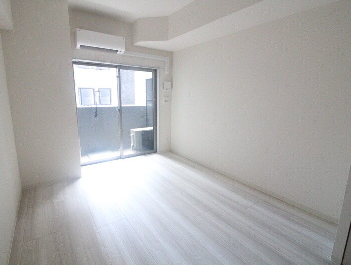 ﾌﾟﾚｻﾝｽﾌﾞﾙｰﾑ浅草の物件内観写真