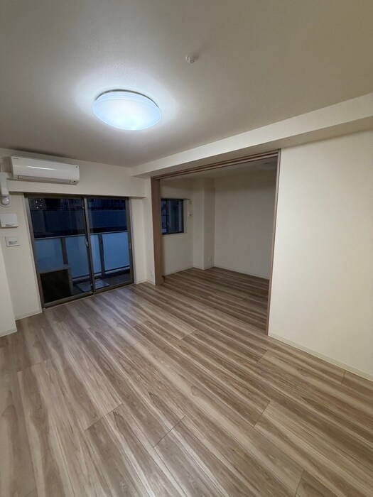 ﾌﾟﾚｻﾝｽﾌﾞﾙｰﾑ浅草の物件内観写真